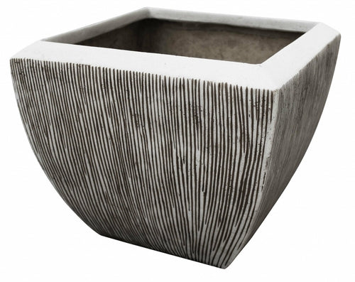 Distressed and Ribbed Flower Planter